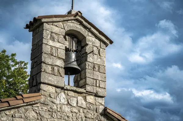 Natisone vadilerinde popüler mimari ve doğanın cazibesi. Cividale del Friuli