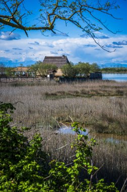 İtalya 'da Caorle Gölü yakınlarındaki manzara