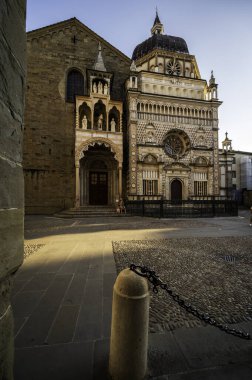 Bergamo, İtalya 'da güzel tarihi mimari