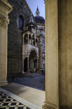 Bergamo, İtalya 'da güzel tarihi mimari