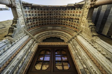 Bergamo, İtalya 'da güzel tarihi mimari