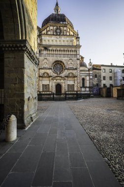 Bergamo, İtalya 'da güzel tarihi mimari