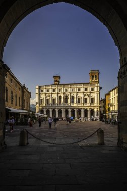 Bergamo, İtalya 'da güzel tarihi mimari