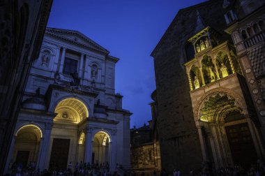 Bergamo, İtalya 'da güzel tarihi mimari