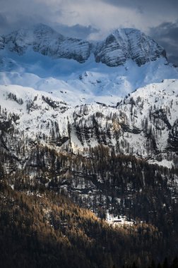Canin ve Montasio dağlarında bahar karı