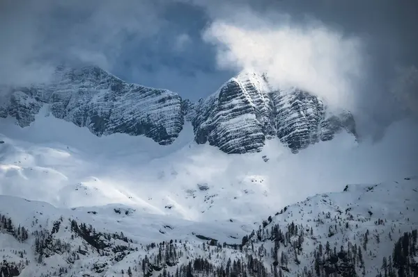 Voorjaarssneeuw Berg Canin Montasio — Stockfoto