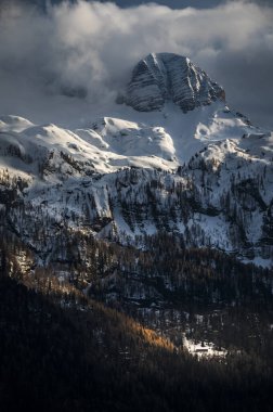 Canin ve Montasio dağlarında bahar karı