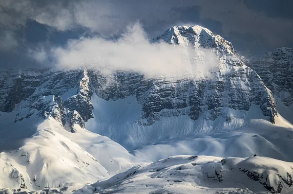 Neve Primaverile Sul Monte Canin Montasio — Foto Stock