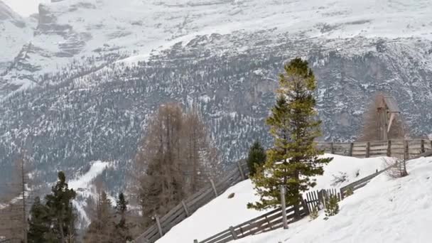 Wycieczka Śnieżna Zapierające Dech Piersiach Widoki Dolomity — Wideo stockowe