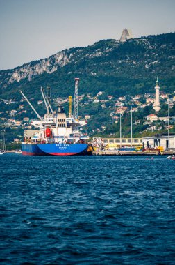 Barcolana Yarışı sırasında Trieste Körfezi.. 