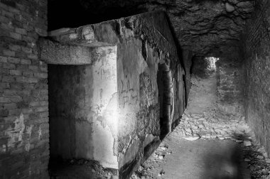 Osoppo Kalesi veya Osoppo 'daki Fortezza di Osoppo harabeleri, Udine, İtalya