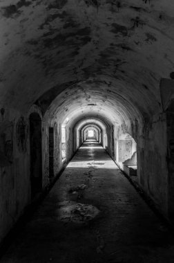 Osoppo Kalesi veya Osoppo 'daki Fortezza di Osoppo harabeleri, Udine, İtalya
