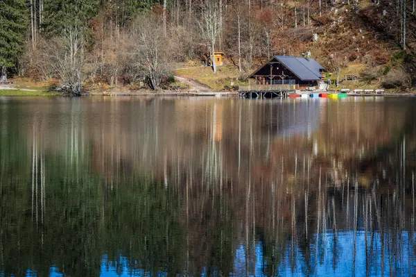 Stock image Morning in the Fusine lakes valley. Autumn 