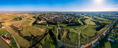 Güçlendirilmiş şehir Palmanova. UNESCO İncisi.