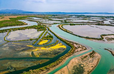 Grado gölünün büyüsü. Doğa