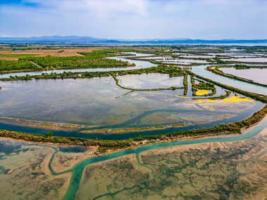 Grado gölünün büyüsü. Doğa