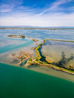 Grado gölünün büyüsü. Doğa