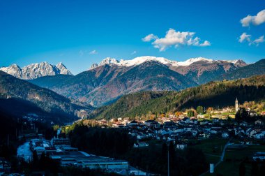 İtalya 'nın eski şehir yumurtalığının güzel manzarası 