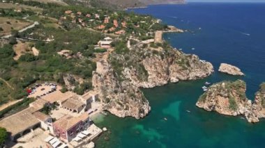 Körfez, antik orkinos balıkçılığı ve yığınla Scopello, Sicilya, İtalya