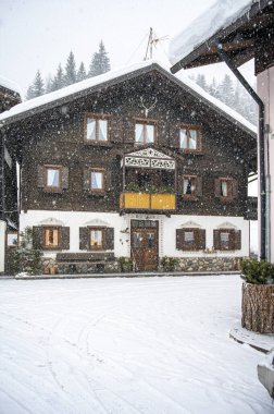 Kışın İtalya, Sappada 'da kar yağışı 