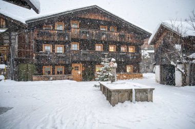 Kışın İtalya, Sappada 'da kar yağışı 