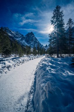 Kışın Fiscalina Vadisi, Dolomitler, İtalya