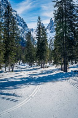 Kışın Fiscalina Vadisi, Dolomitler, İtalya