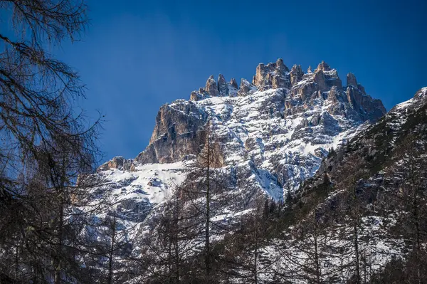 Kışın Fiscalina Vadisi, Dolomitler, İtalya