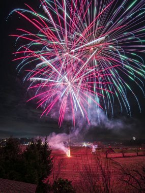 Friuli 'de geleneksel havai fişek ve tezahürat.