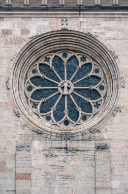 Sappada 'da Ice Dawn. Antik köyde dolaş. Dolomitler. İtalya 