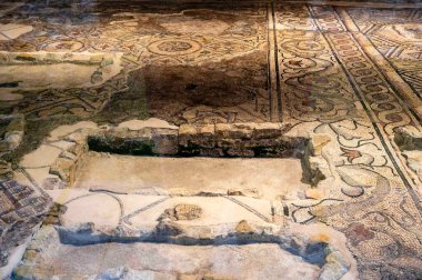 Grado Adası 'ndaki antik kilise. mimari ve tarih