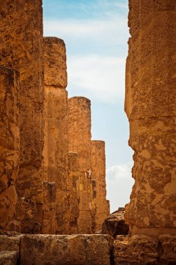 Agrigento, Tapınaklar Vadisi. Antik arkeolojik alan ve Helenistik kökenli tapınaklar. Unesco.