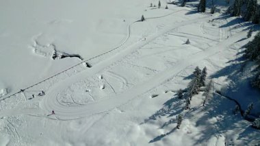 Pramollo yolu, Nassfeld Geçidi İHA 'da ele geçirildi, İtalya