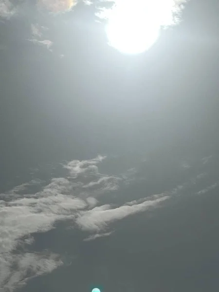 Niebo Białymi Chmurami — Zdjęcie stockowe