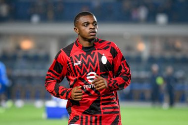 Milan 'ın Pierre Kalulu portresi İtalya' nın Verona şehrindeki Marcantonio Bentegodi Stadyumu 'nda oynanan Hellas Verona FC - AC Milan (Portreler Arşivi) maçı, 16 Ekim 2022