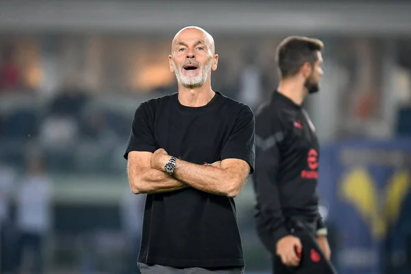 Mailands Cheftrainer Stefano Pioli Porträt Während Des Italienischen Fußballspiels Hellas — Stockfoto