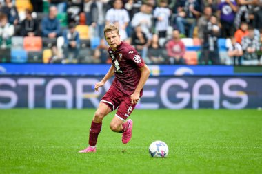 Torino 'nun David Zima portresi İtalyan futbolu Serie A maçında Udinese Calcio ile Torino FC (portreler arşivi) maçında Udine, İtalya' daki Dacia Arena stadyumunda, 23 Ekim 2022 - Fotoğraf: Ettore Griffon