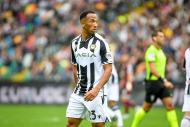 Udinese 'nin İtalya futbolu sırasındaki Enzo Ebosse portresi Udinese Calcio vs Torino FC (portreler arşivi) maçı Udine, İtalya' da Dacia Arena stadyumunda, 23 Ekim 2022 - Fotoğraf: Ettore Griffon