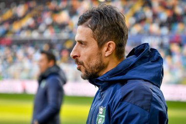 Sassuolo 'nun baş antrenörü Alessio Dionisi' nin İtalya futbol takımı Serie A maçında Udinese Calcio ve ABD Sassuolo (portreler arşivi) Udine, İtalya 'daki Dacia Arena stadyumunda, 12 Şubat 2023 - Fotoğraf: Ettore Griffoni