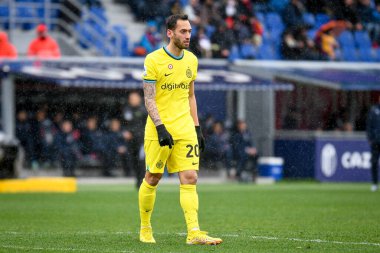 İtalyan futbolu Serie A maçında Inter 'in Hakan Calhanoğlu portresi Bologna FC vs Inter - FC Internazionale (portreler arşivi) Bologna, İtalya' daki Dall 'Ara stadyumunda, 26 Şubat 2023 - Fotoğraf: Ettore Griffoni