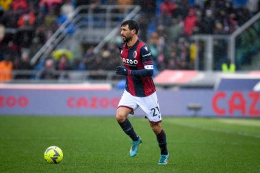 Bologna 'nın Roberto Soriano portresi İtalyan futbolu Serie A maçı sırasında Bologna FC vs Inter - FC Internazionale (portreler arşivi) Bologna, İtalya' daki Dall 'Ara stadyumunda, 26 Şubat 2023 - Fotoğraf: Ettore Griffoni