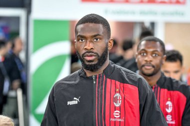 İtalyan futbolu Serie A maçında Milan 'ın Fikayo Tomori portresi Udinese Calcio' ya karşı AC Milan (portreler arşivi) maçı Udine, İtalya 'da Dacia Arena stadyumunda, 18 Mart 2023 - Fotoğraf: Ettore Griffoni