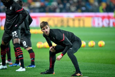 Milano 'nun İtalya futbolu Serie A maçındaki Matteo Gabbia portresi Udinese Calcio vs AC Milan (portreler arşivi) Udine, İtalya' da Dacia Arena Stadyumu 'nda 11 Aralık 2021' de oynanmıştır.