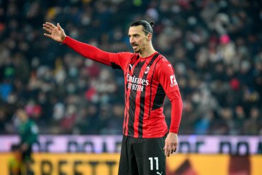 Milan 'ın İtalya futbolu Serie A maçında Zlatan Ibrahimoviç' in portresi Udinese Calcio ile AC Milan (portreler arşivi) maçı Udine, İtalya 'da Dacia Arena Stadyumu' nda, 11 Aralık 2021 - Fotoğraf: Ettore Griffoni