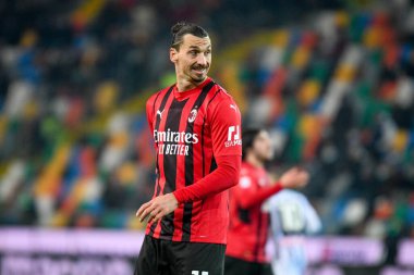 Milan 'ın İtalya futbolu Serie A maçında Zlatan Ibrahimoviç' in portresi Udinese Calcio ile AC Milan (portreler arşivi) maçı Udine, İtalya 'da Dacia Arena Stadyumu' nda, 11 Aralık 2021 - Fotoğraf: Ettore Griffoni