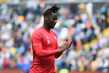 Cremonese 's Soualiho Meite' in İtalya futbol takımı Serie A maçındaki portresi Udinese Calcio ile ABD Cremonese maçı Udine, İtalya 'da Dacia Arena Stadyumu' nda, 23 Nisan 2023