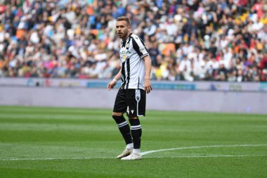 Udinese 'nin İtalyan futbolu Serie A maçı sırasındaki Sandi Lovric portresi Udinese Calcio ile ABD Cremonese maçı Udine, İtalya' daki Dacia Arena stadyumunda, 23 Nisan 2023 - Fotoğraf: Ettore Griffoni