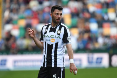 Udinese 'nin İtalya futbolu sırasındaki Tolgay Arslan portresi Udinese Calcio ile ABD Cremonese maçı Udine, İtalya' daki Dacia Arena stadyumunda, 23 Nisan 2023 - Fotoğraf: Ettore Griffoni