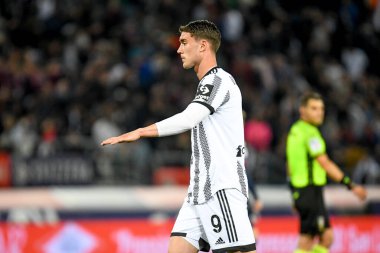 İtalya 'nın Bologna kenti Bologna Dall' Ara Stadyumu 'nda oynanan İtalyan futbolu Serie A maçında Juventus FC (portreler arşivi) maçında Juventus' un Dusan Vlahoviç portresi - 30 Nisan 2023