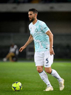 Inter 'in Roberto Gagliardini portresi İtalyan futbolu Serie A maçında Hellas Verona FC - FC Internazionale (portreler arşivi) - Marcantonio Bentegodi Stadyumu Verona, İtalya' da, 3 Mayıs 2023 - Fotoğraf: Ettore Griffoni
